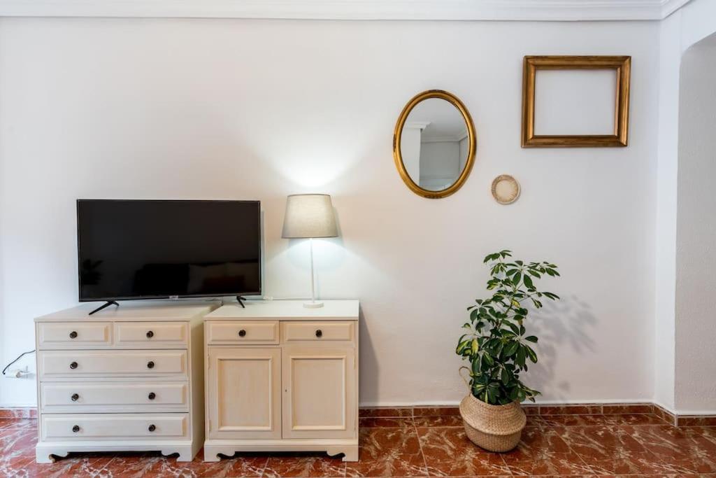 Santa Justa Urban Apartment เซบีญา ภายนอก รูปภาพ