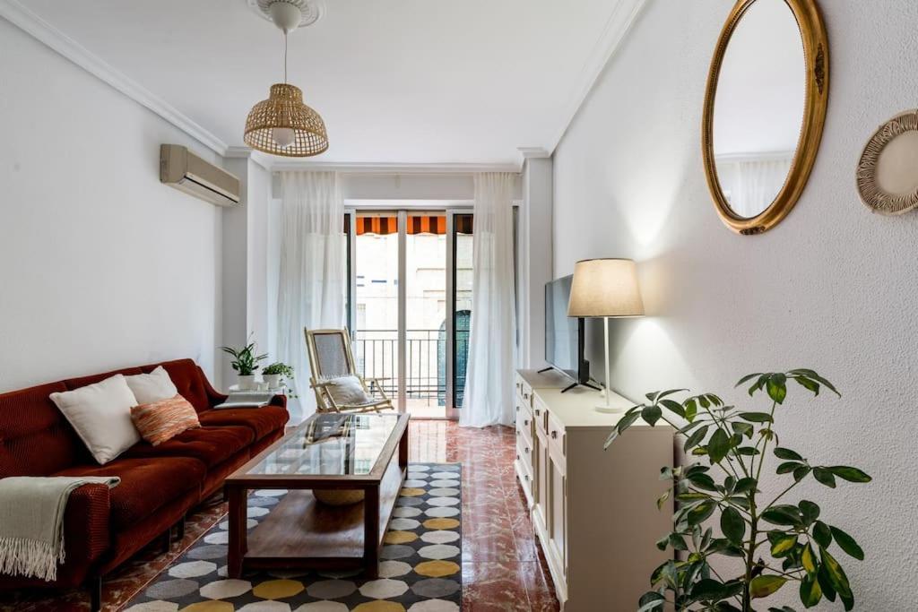 Santa Justa Urban Apartment เซบีญา ภายนอก รูปภาพ